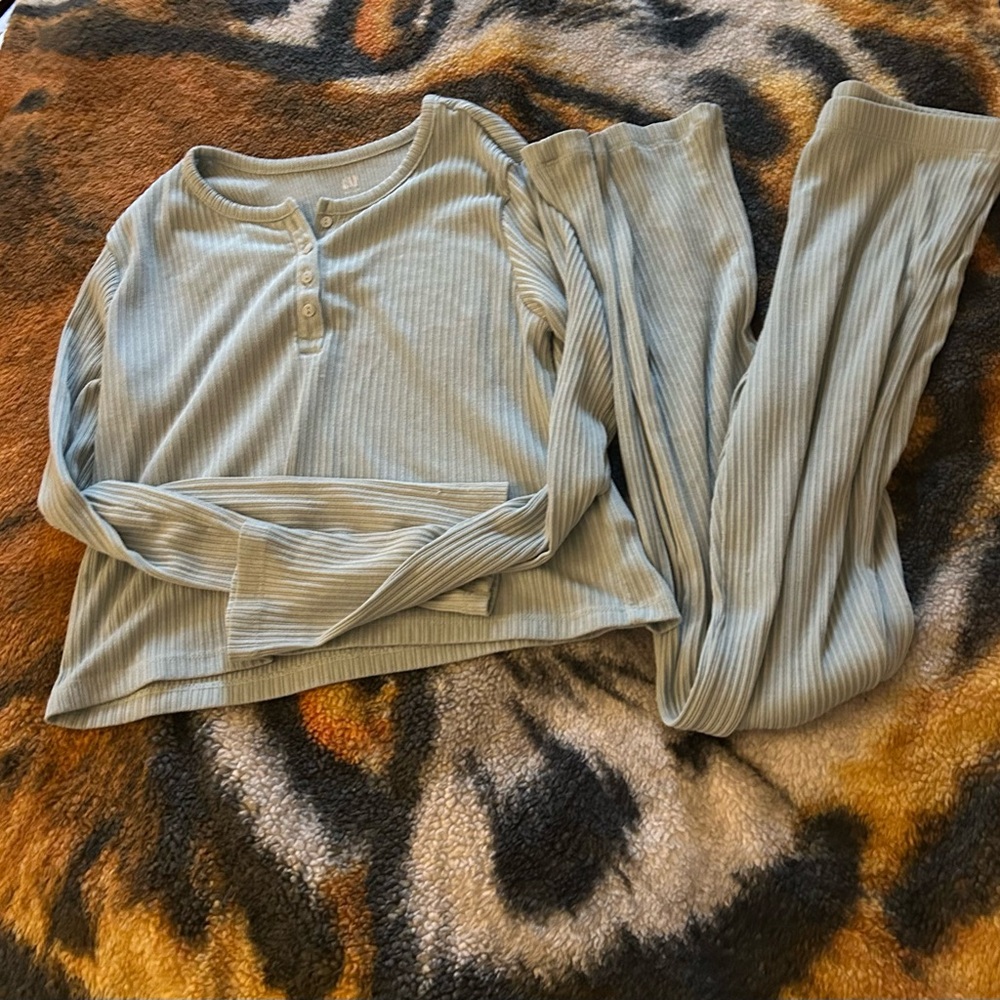 GAP Women's Ribbed Pajama Set in Soft Blue